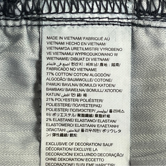 Calvin Klein⎮Ultimate Skinny High Rise⎮W30 L32⎮Dark Blue⎮*flaw - Picture 9 of 16